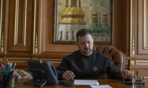 Âm mưu ám sát ông Zelensky tăng thách thức với nội bộ Ukraine