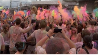 Lễ hội ném bột màu Holi Fest tại Đức_1