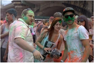 Lễ hội ném bột màu Holi Fest tại Đức_7