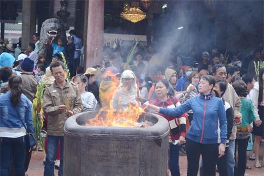 Toát mồ hôi xin lộc đầu năm - 6