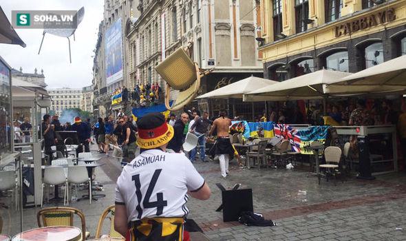 Hàng chục fan Đức tham gia vào hành động tồi tệ tại Paris - 0