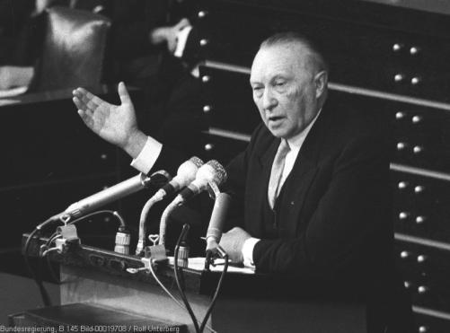 Luật Sư, Thủ tướng Konrad Adenauer – người tái thiết Tây Đức - 0