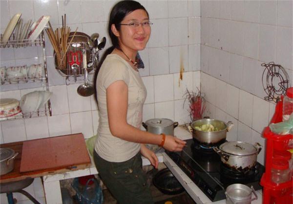 Nhìn lại thời thanh xuân của người mẹ vĩ đại nhường sự sống cho con - 1