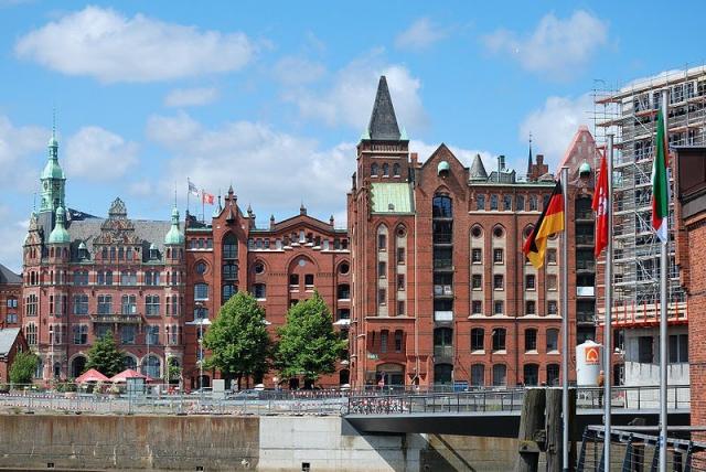 Speicherstadt - Khu nhà kho lớn nhất thế giới trong thành phố cảng Hamburg ở Đức - 6