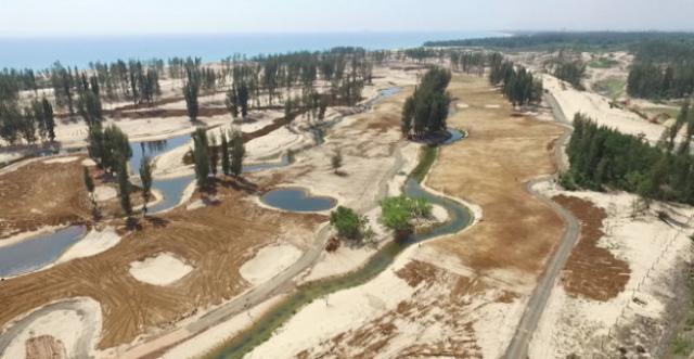Đốn 100ha rừng phòng hộ làm sân golf đón thi hoa hậu - 0