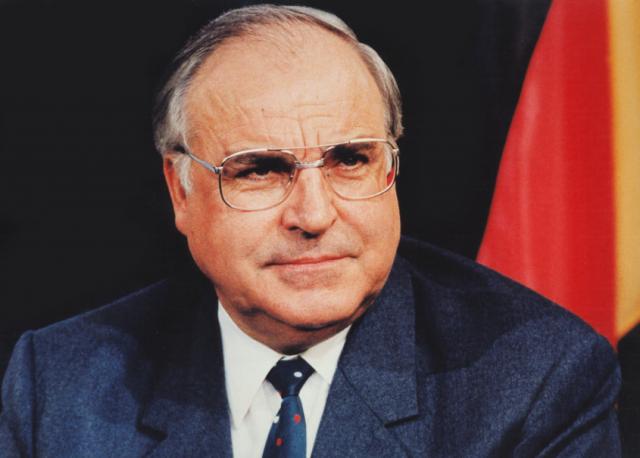 Helmut Kohl, cha đẻ của nước Đức thống nhất, qua đời ở tuổi 87 - 0