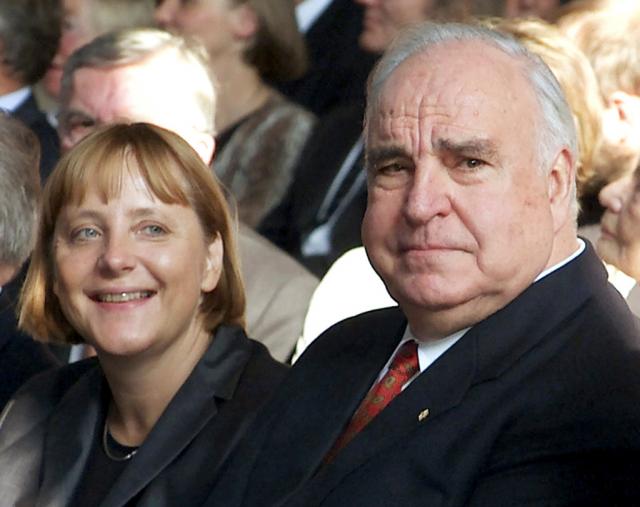 Helmut Kohl, cha đẻ của nước Đức thống nhất, qua đời ở tuổi 87 - 1