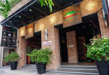 Khánh Casa: Nhân vật tát nảy lửa nữ nhân viên đang mang thai tại Saigon Centre là ai? - 4