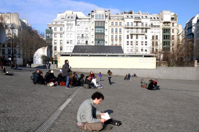 Vợ Việt nơi đất khách: Kỳ 1: Trần trụi ở.... Paris - 2