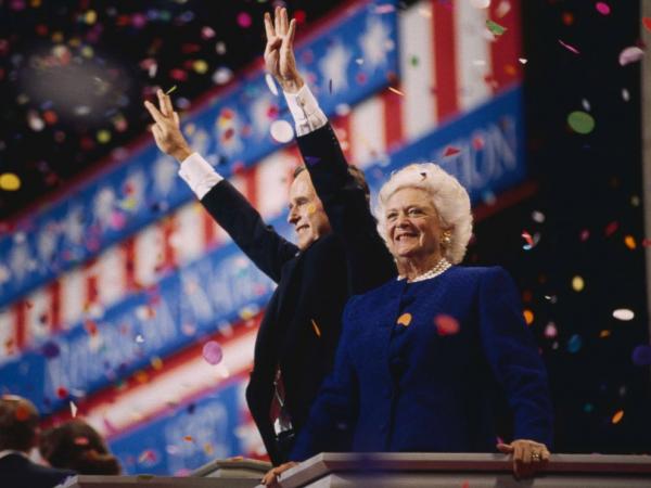 Cựu đệ nhất phu nhân Mỹ Barbara Bush qua đời ở tuổi 92 - 0