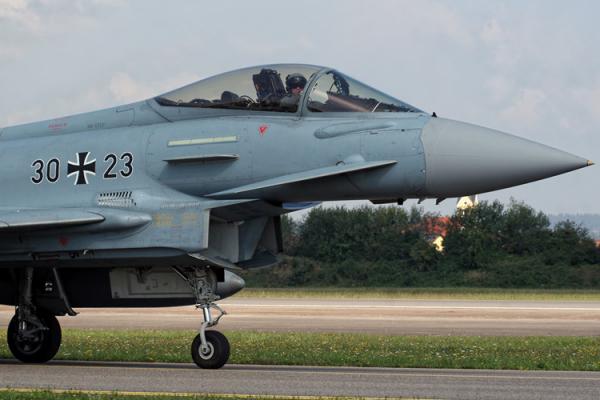 Không quân Đức khủng hoảng: Còn chưa tới 10 tiêm kích Eurofighter - 1