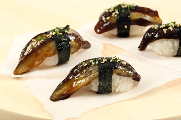 Công ty của Mỹ phát triển sushi ‘cá thuần chay’ từ cà chua - 1