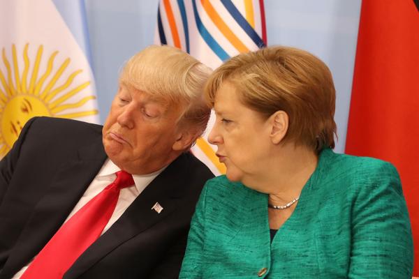 Cuộc sống thường nhật của nữ Thủ tướng quyền lực Angela Merkel - 3