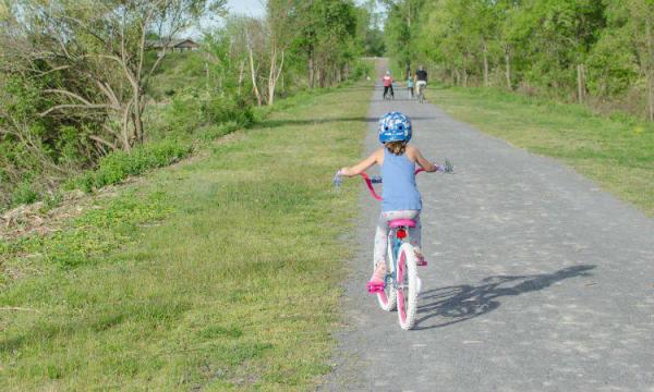 Cách nuôi dạy con của người Đức: Lạ lùng đến khó tin nhưng mẹ Mỹ phải học tập - 1