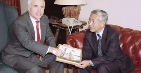 42 1 Cuoc Chien Cua John Mccain De Binh Thuong Hoa Quan He Viet   My