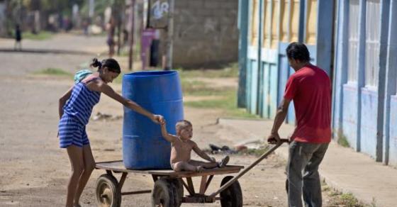 42 7 Duoi Day Vuc Khung Hoang Nguoi Dan Venezuela Phai An Thit Thoi Song Cuoc Doi Nhu Dia Nguc Tran Gian