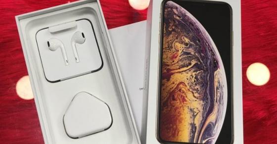 42 1 Anh Iphone Xs Max Dau Tien Ve Viet Nam Nghe Cua Hang Bao Gia Ma Choang