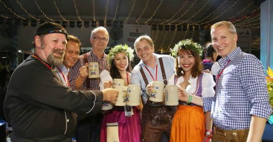 42 1 Trai Nghiem Su Kien Oktoberfest Chinh Thong Tai Viet Nam