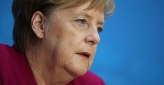 42 1 Angela Merkel Khi Buoc Chan Da Moi
