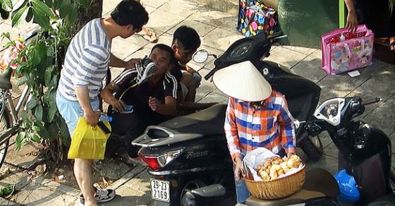 42 3 Tao To Tran Lot Du Khach Nuoc Ngoai Tai Bo Ho Hoan Kiem Ha Noi