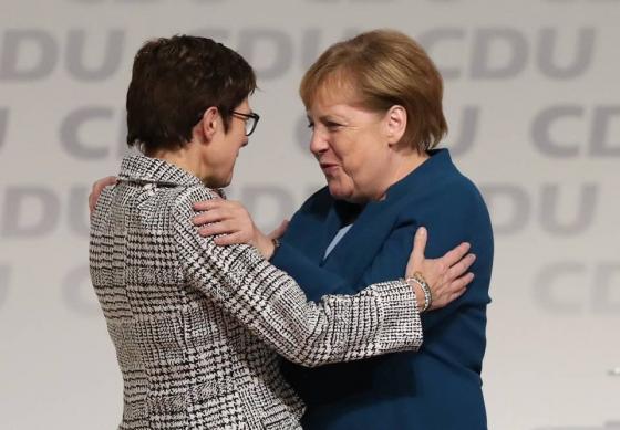 42 1 Ba Annegret Kramp Karrenbauer Tro Thanh Chu Tich Moi Cua Dang Cdu