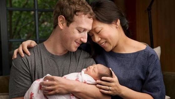 42 3 Mark Zuckerberg Phat Minh Hop Ngu De Vo Say Giac Ca Dem