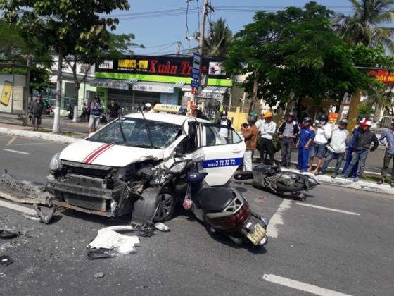 42 3 Ha Noi Di Bo Keu Goi Hanh Dong Da Uong Ruou Bia   Khong Lai Xe