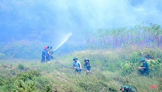 42 8 Nhin Lai Toan Canh Vu Chay Rung Chua Tung Co O Ha Tinh