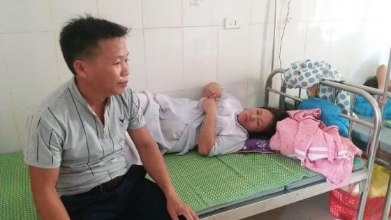 42 1 Tre So Sinh Tu Vong Voi Vet Dut Bat Thuong Quanh Co Khong Ra Duoc Nen Toi Thu Keo