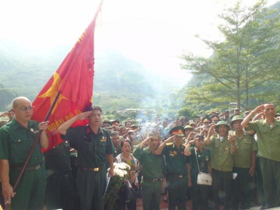 42 3 Chien Tranh Bien Gioi Vi Xuyen Chet Hoa Thanh Bat Tu