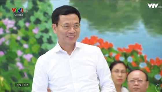 42 1 Bo Truong Tt Tt Lam Mang Xa Hoi Noi De Keo Nao Nguoi Viet O Lai Trong Nuoc