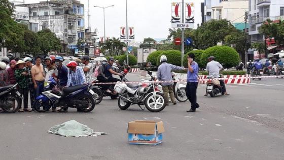 42 5 Loi Khai Cua Nguoi Phu Nu Di Xe May Danh Roi Bao Tai Chua Nhieu Xac Thai Nhi Xuong Duong