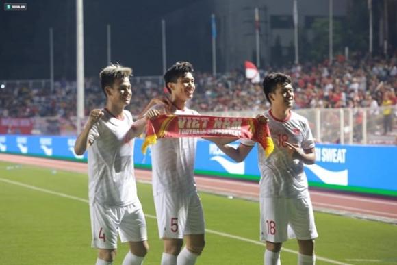 42 4 Thay Park Choi Bai Ngua U22 Viet Nam Thang Rang Ro De Vo Dich Sea Games Cuc Ky Co Hau