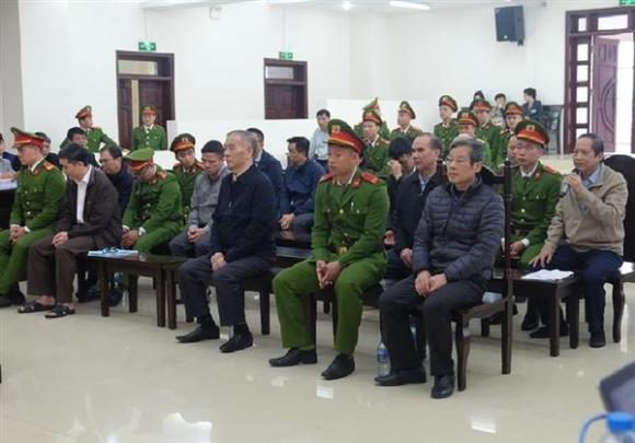 42 1 Ong Le Nam Tra Khai Gi Ve Thung Hoa Qua 2 Trieu Usd