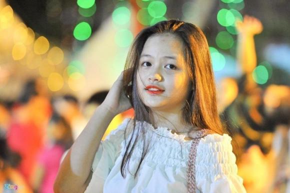 42 8 Khach Tay Nguoi Viet Cung Don Noel 2019