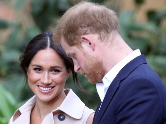 42 1 Su Danh Doi Mao Hiem Nhung Thu Harry Buoc Phai Tu Bo Khi Roi Hoang Gia Anh Di Theo Meghan Markle