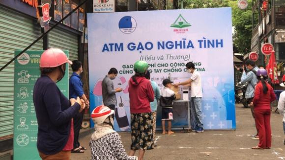 42 5 Nhan Ban Atm Gao Lan Toa Yeu Thuong Tu Nam Chi Bac