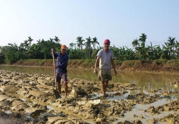 42 2 Lang Thuong Vo   Ngoi Lang Doc Dao Co 1 0 2 Tai Viet Nam Phu Nu Chi Viec Sinh Con Dong Ang Bep Nuc Giat Giu Dan Ong Lo Het