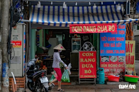 42 8 Hang Quan Tai Ha Noi Mo Lai Luc Luong Chuc Nang Lien Tuc Di Kiem Tra