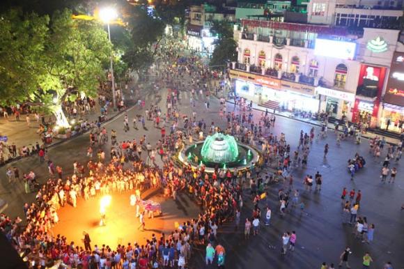 42 1 Ha Noi Dung Hoat Dong Pho Di Bo