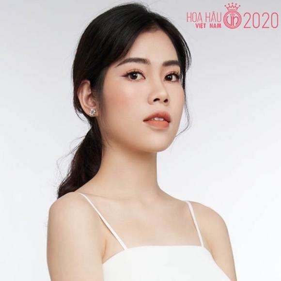 42 3 Nu Sinh Hang Khong Tham Gia Hoa Hau Viet Nam 2020 So Huu Nhan Sac Giong Cap Song Sinh Noi Tieng Showbiz