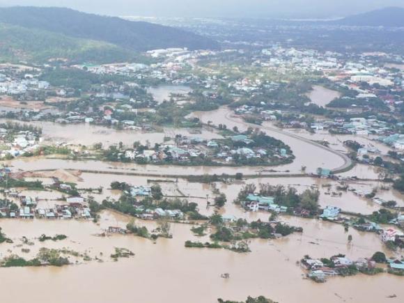 42 1 Binh Dinh Quy Nhon Co Hon 8000 Nha Dan Bi Ngap Nuoc