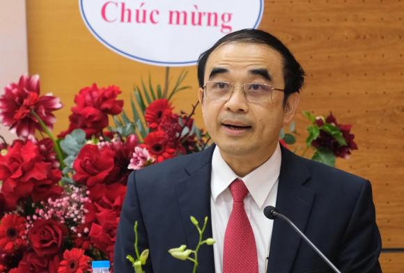 42 2 Gan 100 Cuu Sinh Vien Y Ha Noi Dang Lam Viec Tai Duc