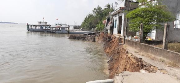 42 2 Vu Sat Lo Gan Ben Pha O Vinh Long Dung Quy Dinh La Phai Dinh Chi Ben Pha Tu Lau