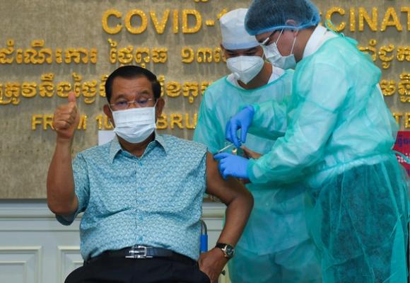 42 1 Thu Tuong Hun Sen Tiem Vac Xin Astrazeneca Do An Do Tai Tro