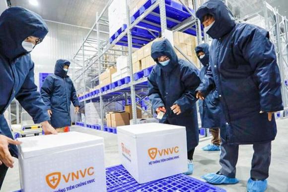 42 1 Hai Chuyen Bay Chuyen Vac Xin Astrazeneca Tu Tphcm Ra Ha Noi