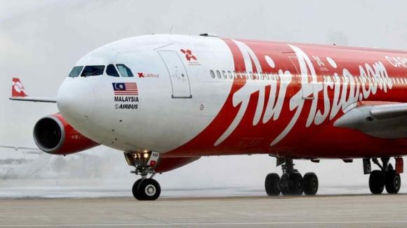 42 1 Airasia Mo Dich Vu Taxi Bay Va Giao Hang Bang May Bay Khong Nguoi Lai