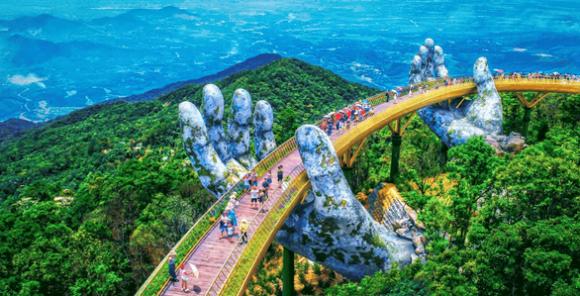 42 1 Cau Vang O Da Nang Vao Danh Sach Ky Quan The Gioi Moi Cua Bao Anh