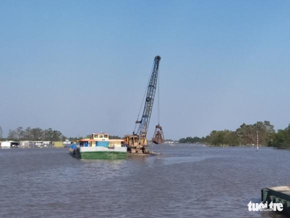 42 4 Cat Khan Hiem Sa Lan Dau Khap Song Tien Khien Doanh Nghiep Khon Kho