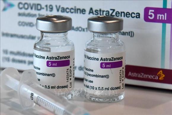 42 1 Canada Ghi Nhan Truong Hop Dong Mau Dau Tien Sau Tiem Vaccine Cua Astrazeneca